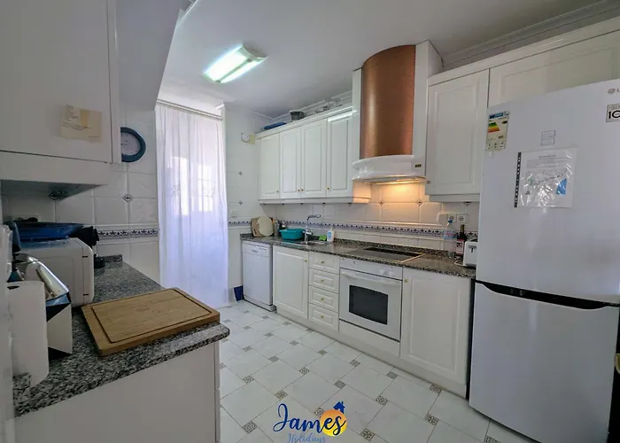 فيلة Dolses 3br With Pool & Sun Deck Ld12 *